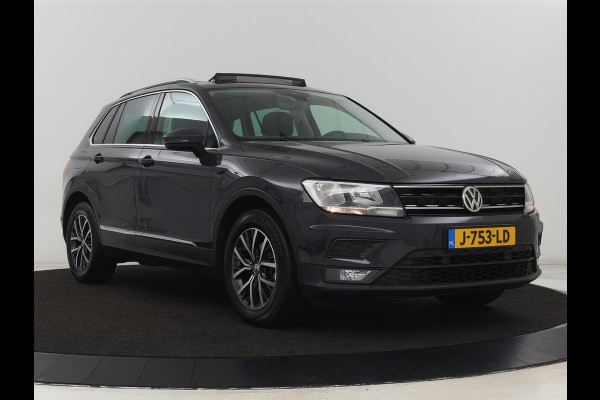Volkswagen Tiguan 1.5 TSI Comfortline | Panoramadak | Stoelverwarming | Massage | Adaptive cruise | Carplay | Navigatie | Parkeerhulp