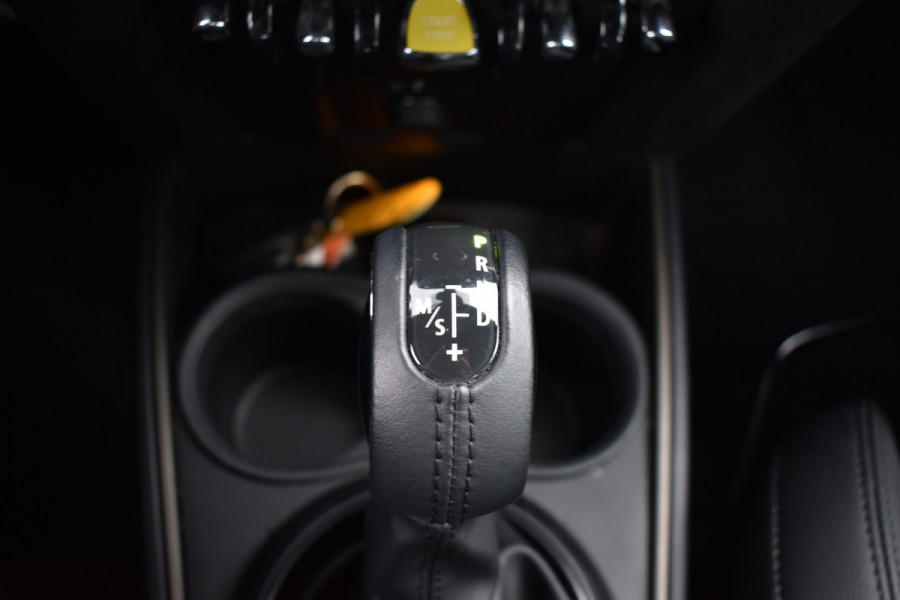 MINI Countryman 220PK HYBRID COOPER S E ALL4 SPORT CAMERA/NAVI/LEDER/CARPLAY