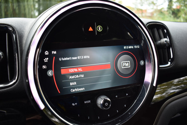 MINI Countryman 220PK HYBRID COOPER S E ALL4 SPORT CAMERA/NAVI/LEDER/CARPLAY