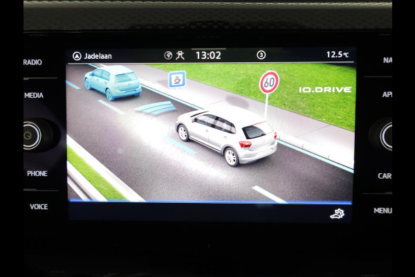Volkswagen Polo 1.0 TSI Life 95 pk | Navigatie |Parkeersensoren | Adaptieve cruise control | Apple Carplay/Android Auto |