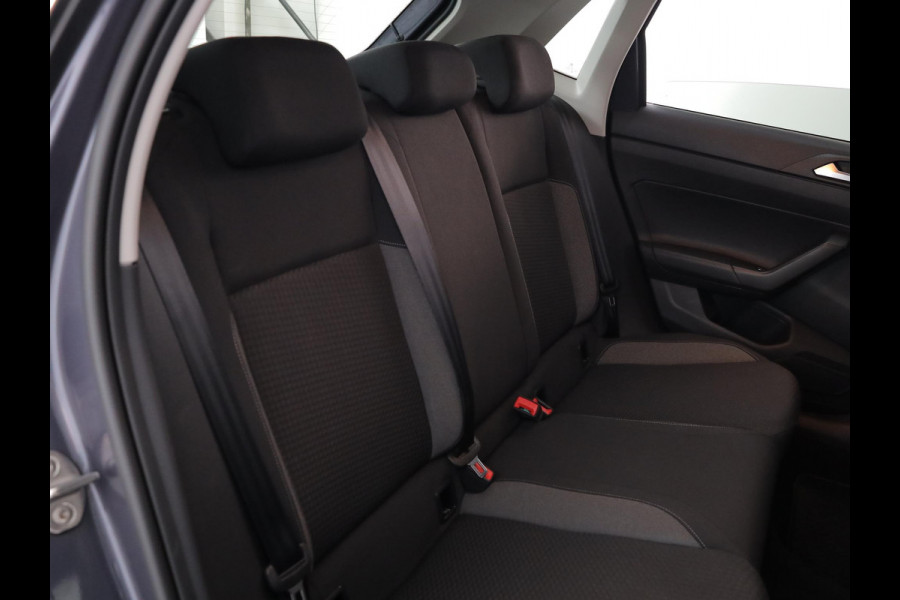 Volkswagen Polo 1.0 TSI Life 95 pk | Navigatie |Parkeersensoren | Adaptieve cruise control | Apple Carplay/Android Auto |