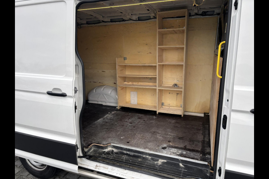 Volkswagen Crafter 35 2.0 TDI L3H2*A/C*CRUISE*HAAK*CAM*CARPLAY*