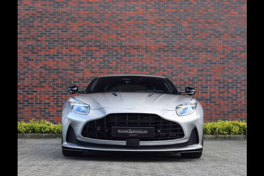 Aston Martin DB12 4.0 V8