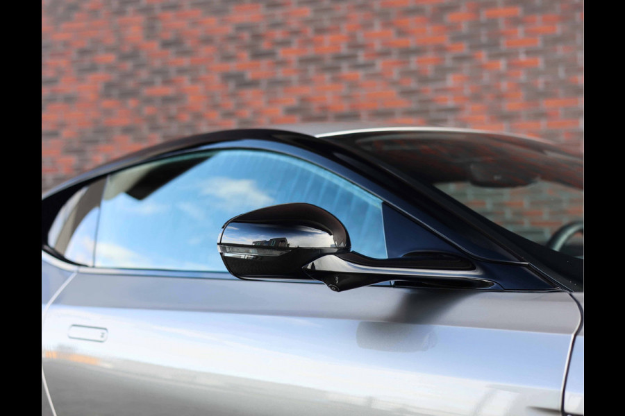 Aston Martin DB12 4.0 V8