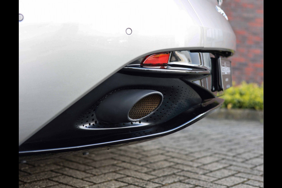 Aston Martin DB12 4.0 V8