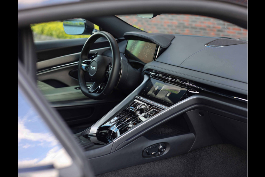 Aston Martin DB12 4.0 V8