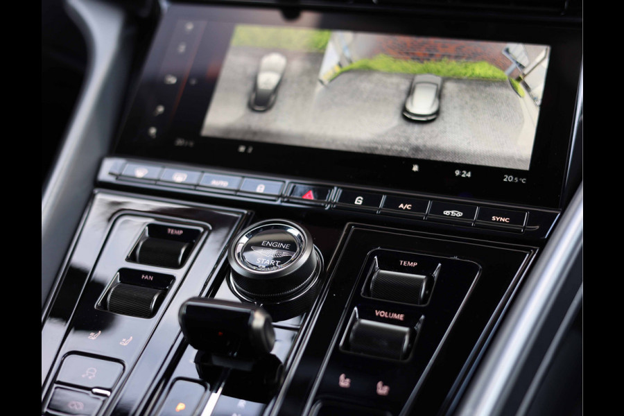 Aston Martin DB12 4.0 V8