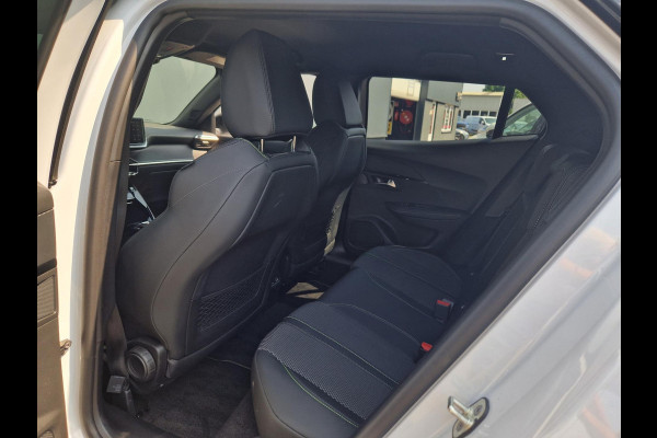 Peugeot 2008 1.2 PureTech EAT8 130PK GT Line /I Cockpit /Adap Cruise /Led
