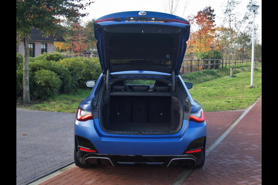 BMW i4 M50 High Executive 84 kWh | 544 PK | Harman Kardon | Head-Up Display | 360 Camera | Leder interieur | NL-Auto |