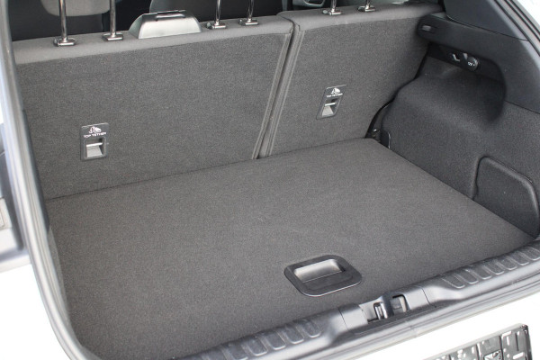 Ford Puma 1.0 EcoBoost Hybrid Titanium 125pk | NIEUWE MODEL! | Trekhaak Afneembaar | Driver Assistance Pack | Winterpack | Reservewiel | Comfort Pack