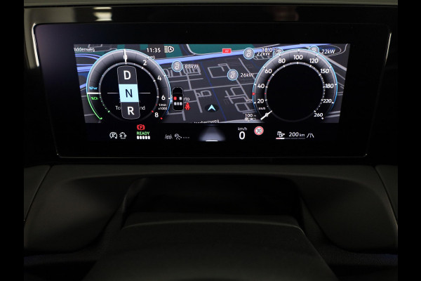 Volkswagen Tiguan 1.5 eHybrid R-Line Edition 204PK | Panoramadak | Black Style pakket | 20 Inch | Stoelverwarming | Navigatie