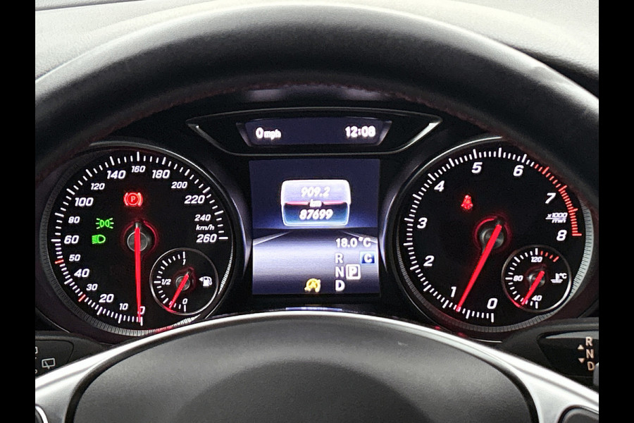 Mercedes-Benz GLA 180 Business Solution AMG Limited(Goed OnderH, Carplay, Navi, StoelV, Keyless, Camera, Etc)