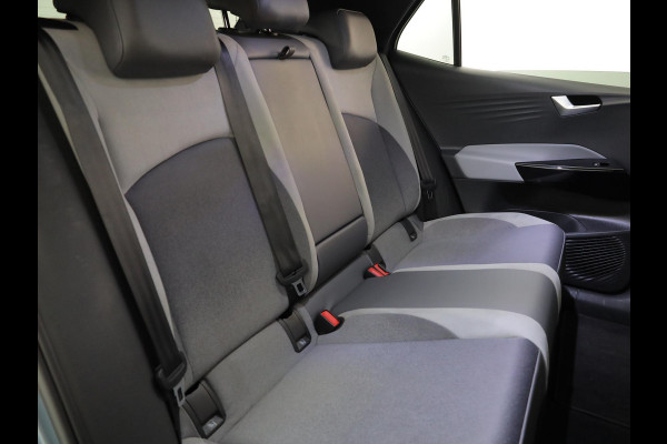 Volkswagen ID.3 Business 58 kWh 204 pk | Navigatie | Parkeersensoren | Achteruitrijcamera | Stoelverwarming | Matrix LED koplampen | 85% accu