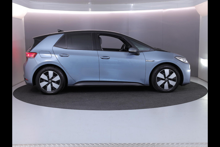 Volkswagen ID.3 Business 58 kWh 204 pk | Navigatie | Parkeersensoren | Achteruitrijcamera | Stoelverwarming | Matrix LED koplampen | 85% accu