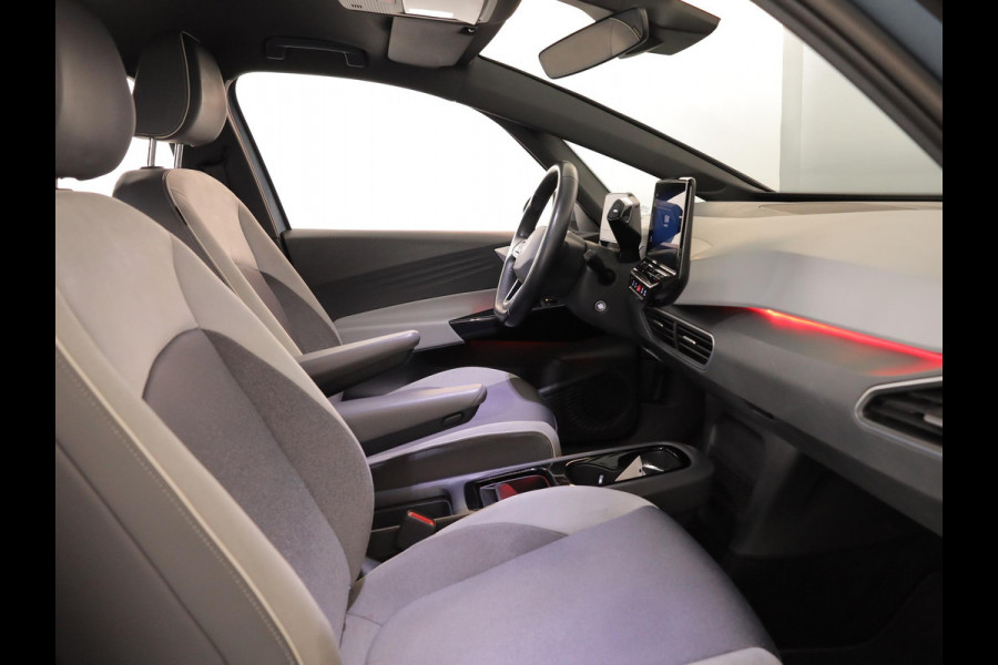 Volkswagen ID.3 Business 58 kWh 204 pk | Navigatie | Parkeersensoren | Achteruitrijcamera | Stoelverwarming | Matrix LED koplampen | 85% accu
