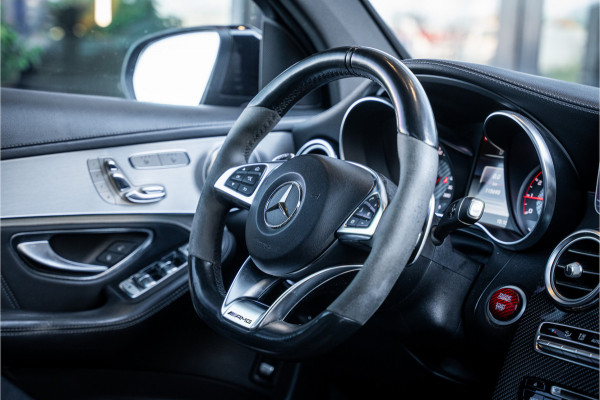 Mercedes-Benz GLC Coupé AMG GLC63 S 4MATIC+ - Panorama | Burmester | Carbon | Stoelmassage & koeling