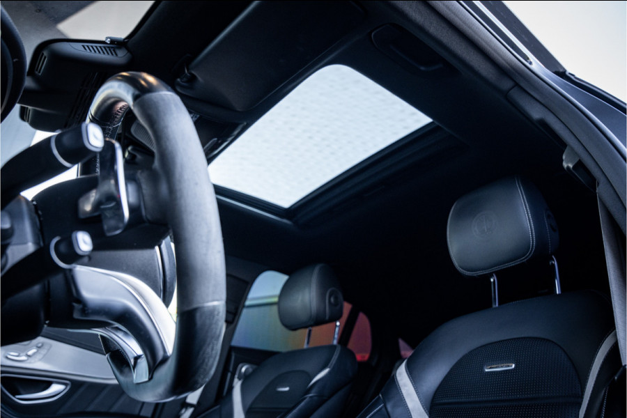 Mercedes-Benz GLC Coupé AMG GLC63 S 4MATIC+ - Panorama | Burmester | Carbon | Stoelmassage & koeling