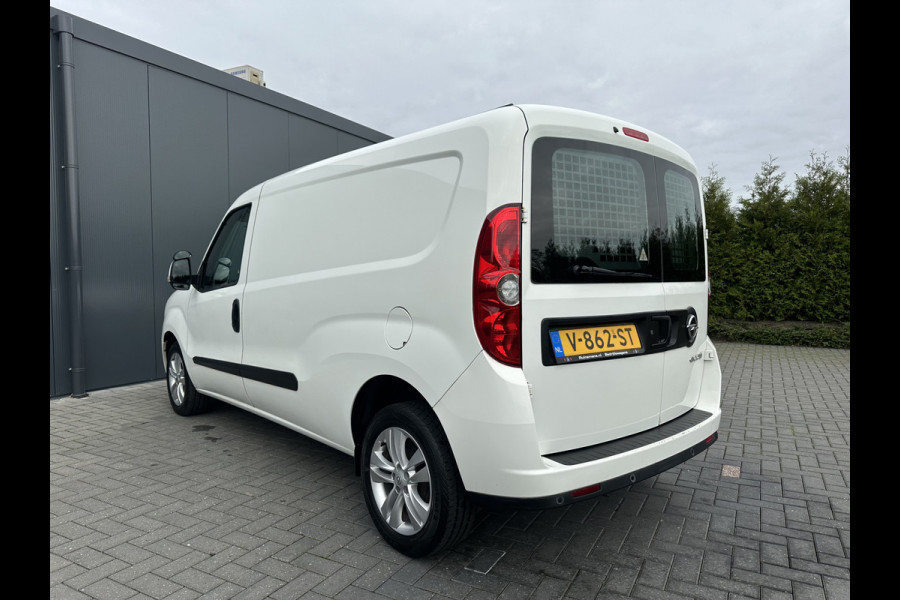 Opel Combo 1.3 CDTi E6 / L2H1 / SPORT / 1e EIG. / BOTT INRICHTING / CRUISE / AIRCO / LICHTMETAAL