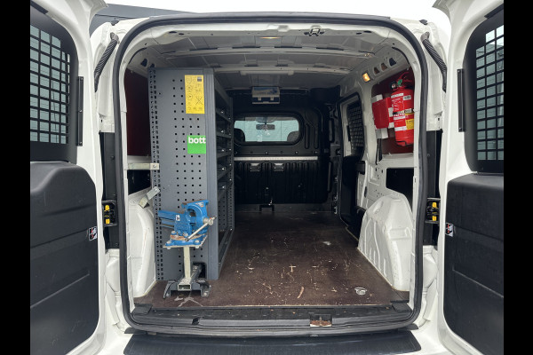 Opel Combo 1.3 CDTi E6 / L2H1 / SPORT / 1e EIG. / BOTT INRICHTING / CRUISE / AIRCO / LICHTMETAAL