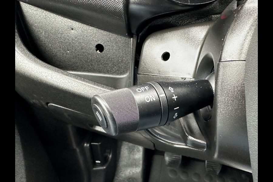 Opel Combo 1.3 CDTi E6 / L2H1 / SPORT / 1e EIG. / BOTT INRICHTING / CRUISE / AIRCO / LICHTMETAAL