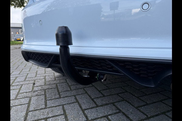 Ford Fiesta 1.0 EcoBoost ST-Line - Pano/schuifdak - Navi - Winterpakket - Org.NL