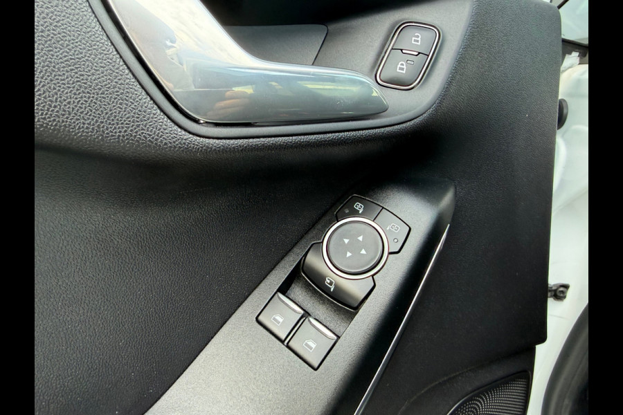 Ford Fiesta 1.0 EcoBoost ST-Line - Pano/schuifdak - Navi - Winterpakket - Org.NL