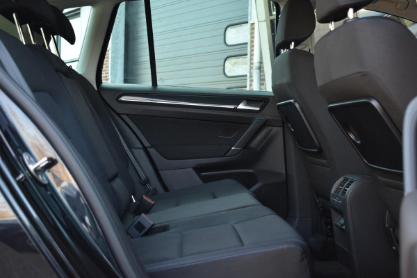 Volkswagen Golf Sportsvan 1.5 TSI ACT R Line ACC Lane Camera Led Xenon