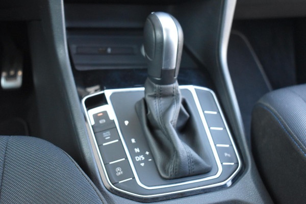 Volkswagen Golf Sportsvan 1.5 TSI ACT R Line ACC Lane Camera Led Xenon