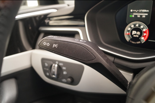 Audi A4 Avant 35 TFSI 150pk Edition Business -LEER-NAVI-ECC-