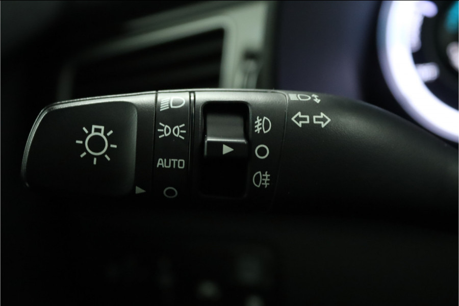 Kia Niro 1.6 GDi Hybrid DynamicLine - Automaat Apple Carplay/Android Auto - Cruise Control - Climate Control - Navigatie - achteruitrijcamera - Trekhaak Fabrieksgarantie tot 03-2026