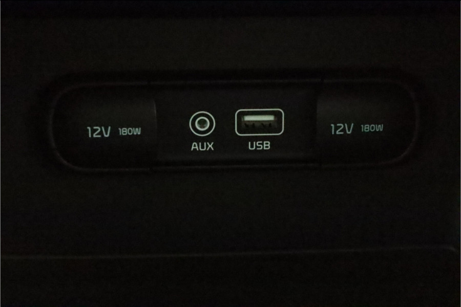 Kia Niro 1.6 GDi Hybrid DynamicLine - Automaat Apple Carplay/Android Auto - Cruise Control - Climate Control - Navigatie - achteruitrijcamera - Trekhaak Fabrieksgarantie tot 03-2026