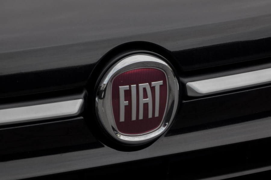 Fiat 500 1.0 Hybrid Rockstar | PANORAMADAK | CRUISE CONTROL | APPLE CARPLAY/ANDROID AUTO