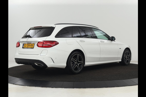 Mercedes-Benz C-Klasse 300e AMG Night | Stoelverwarming | Carplay | Leder/Alcantara | Camera | Navigatie | Park Assist | Full LED | PHEV | Plug In