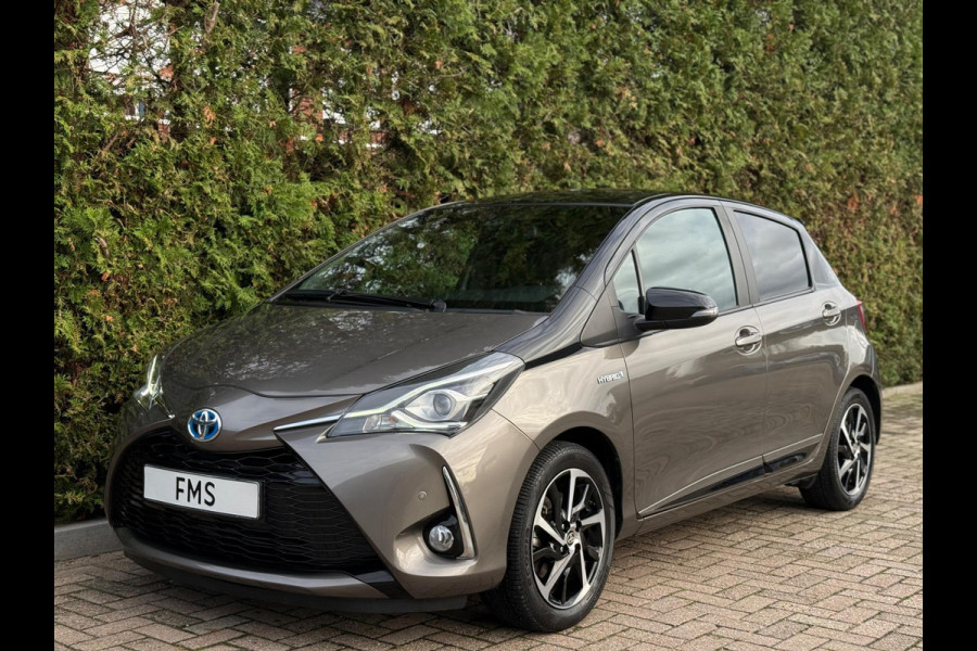 Toyota Yaris 1.5 Hybrid Selection CarPlay Camera