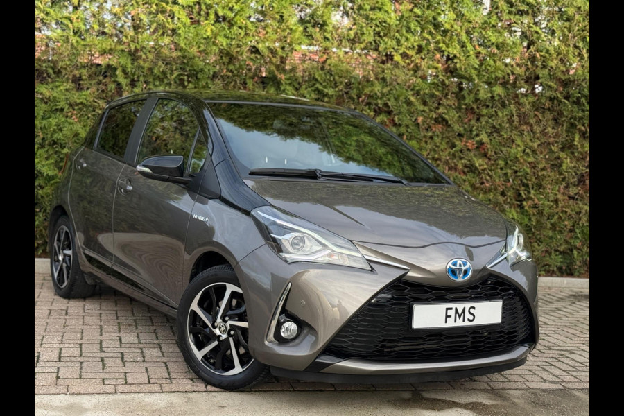 Toyota Yaris 1.5 Hybrid Selection CarPlay Camera