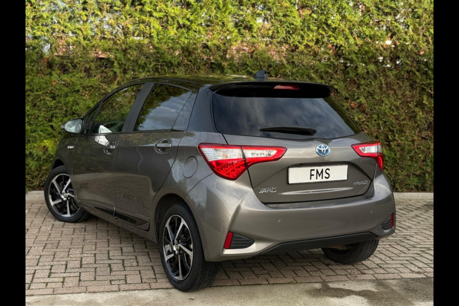 Toyota Yaris 1.5 Hybrid Selection CarPlay Camera