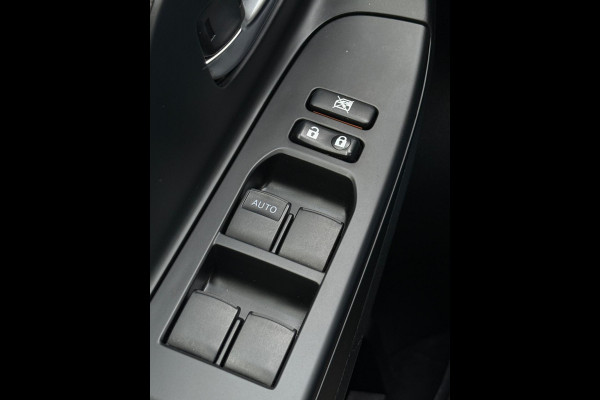 Toyota Yaris 1.5 Hybrid Selection CarPlay Camera