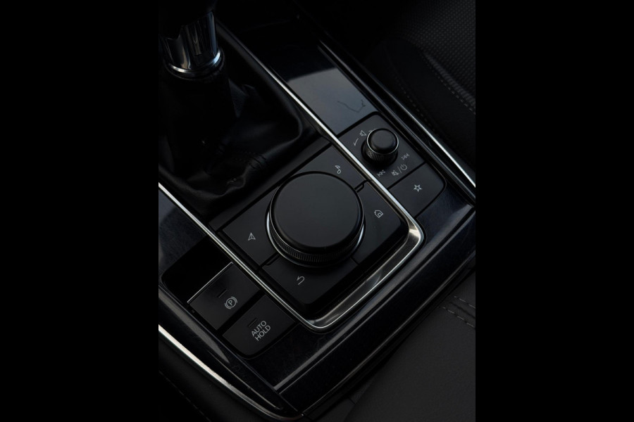 Mazda CX-30 2.0 e-SkyActiv-G M Hybrid CarPlay