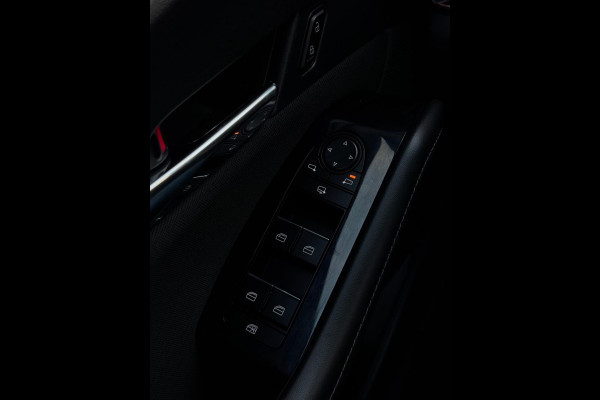 Mazda CX-30 2.0 e-SkyActiv-G M Hybrid CarPlay