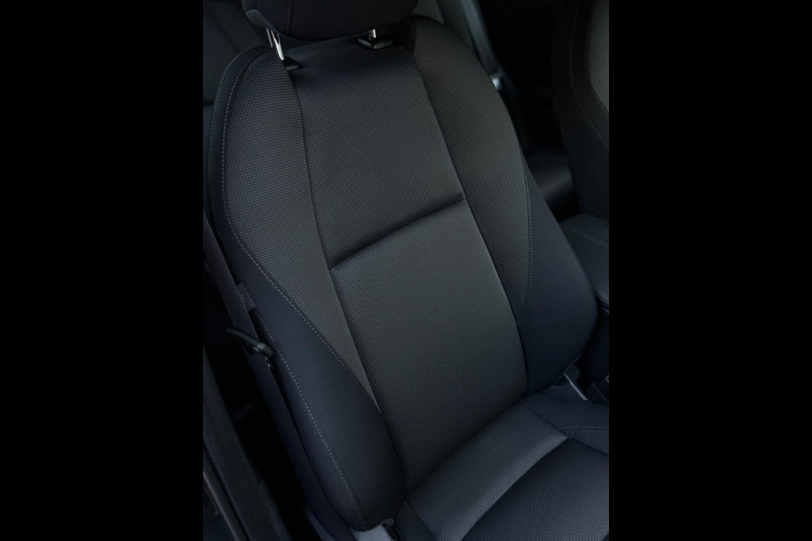 Mazda CX-30 2.0 e-SkyActiv-G M Hybrid CarPlay