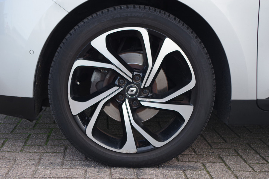 Renault Grand Scénic 1.2 TCe 130 PK Bose 7p, Panoramadak, Trekhaak, LED, Keyless, Camera,