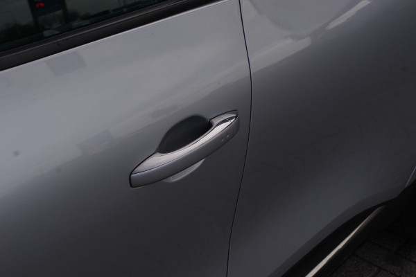 Renault Grand Scénic 1.2 TCe 130 PK Bose 7p, Panoramadak, Trekhaak, LED, Keyless, Camera,