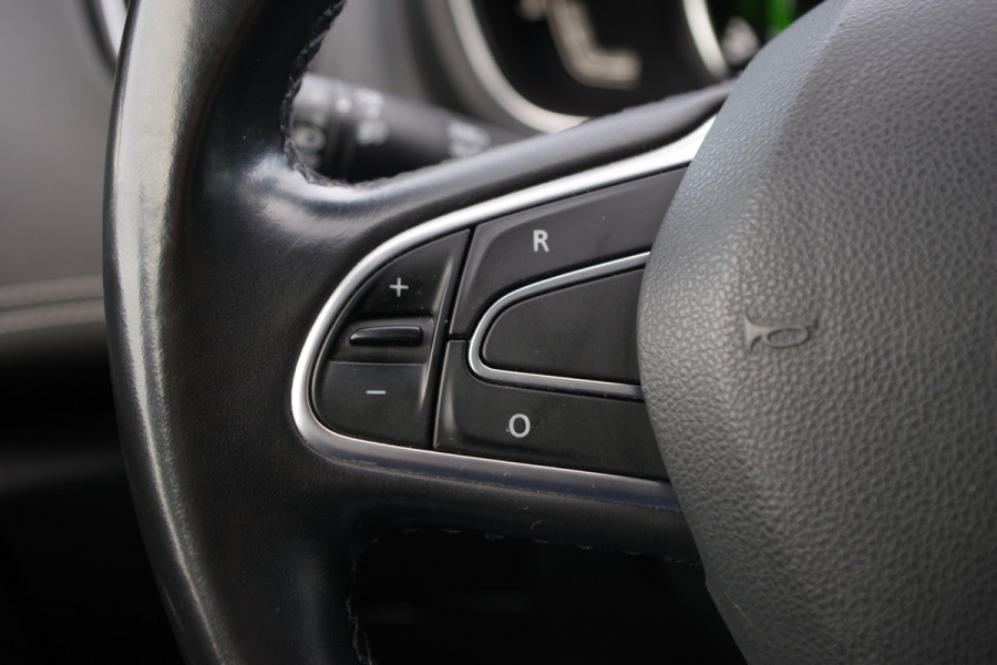 Renault Grand Scénic 1.2 TCe 130 PK Bose 7p, Panoramadak, Trekhaak, LED, Keyless, Camera,