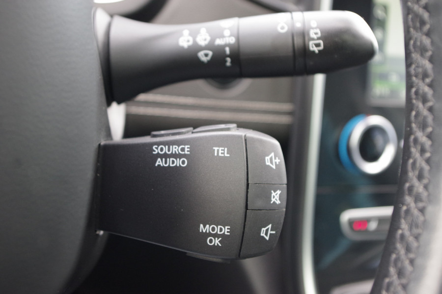 Renault Grand Scénic 1.2 TCe 130 PK Bose 7p, Panoramadak, Trekhaak, LED, Keyless, Camera,