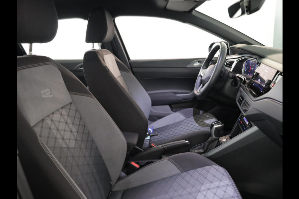 Volkswagen Taigo 1.0 TSI R-Line Edition 116 pk Automaat (DSG) | Verlengde garantie | Navigatie | Parkeersensoren | Achteruitrijcamera | Adaptieve cruise control | Black Style pakket | R-Line |