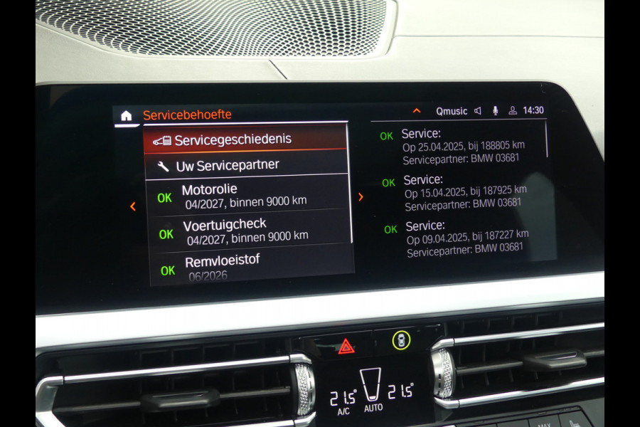 BMW 3 Serie Touring 330i Touring M Pakket Panoramadak/Camera/LED/LEER