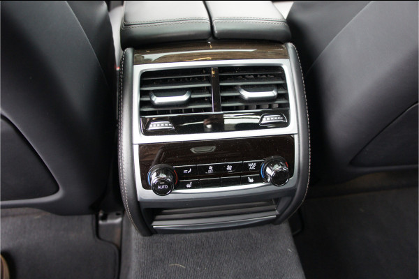 BMW 7 Serie 750i xDrive M sportpakket, camera rondom