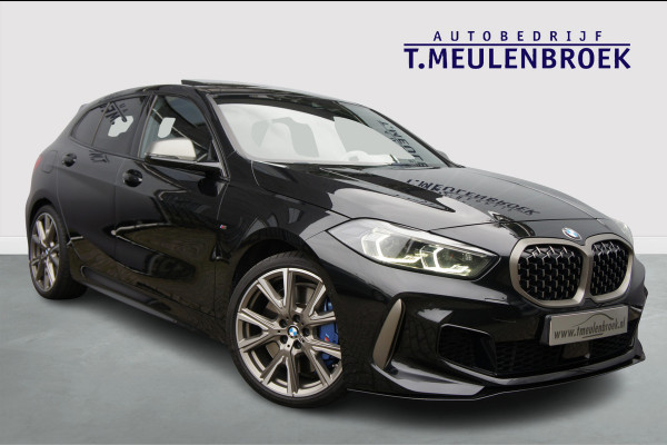 BMW 1-serie M135i xDrive High Executive Panoramadak, Head up
