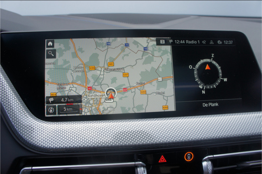 BMW 1-serie M135i xDrive High Executive Panoramadak, Head up