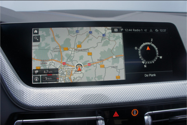 BMW 1-serie M135i xDrive High Executive Panoramadak, Head up